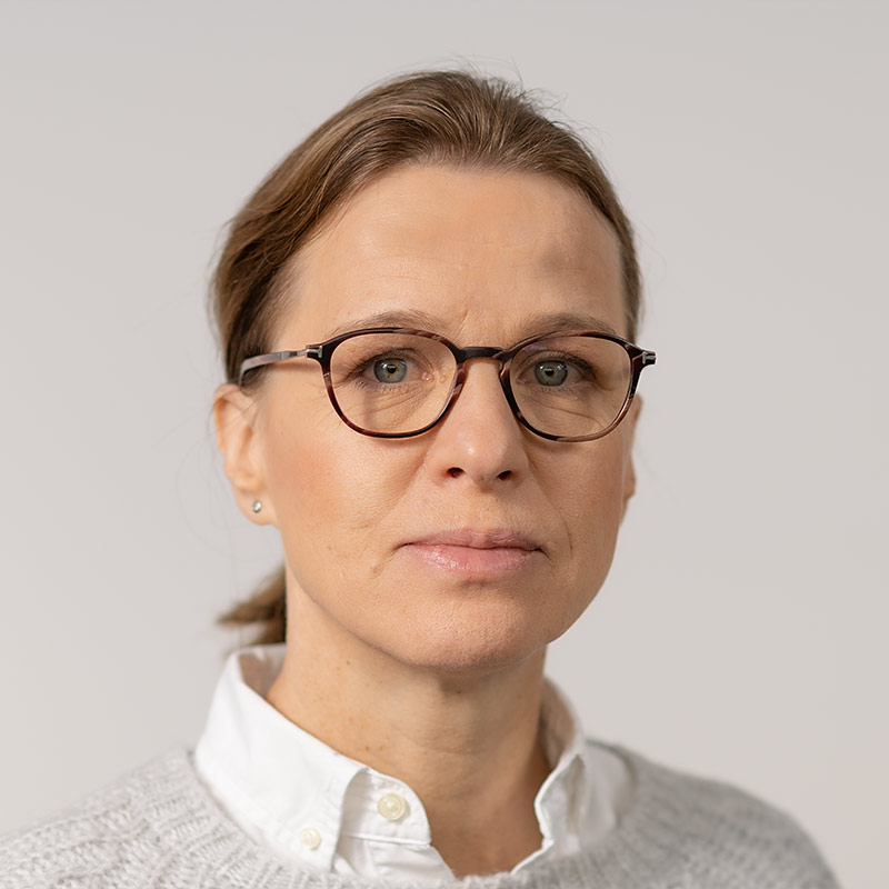 Dr. med. Am�lie Elze